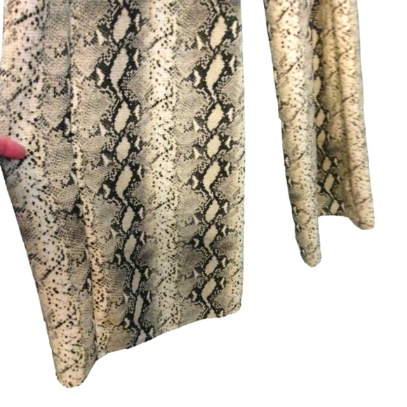 Halter Jumper Wide Leg J for Justify Beige Reptile Print Bottom Tie Belt L - Picture 10 of 11